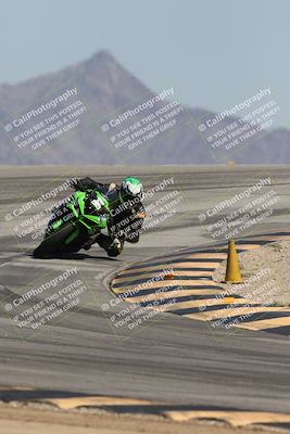 media/Oct-02-2025-Racers Edge (Thu) [[2c91cb6ab3]]/2-A Group/Session 5-Turn 12 (130pm)/